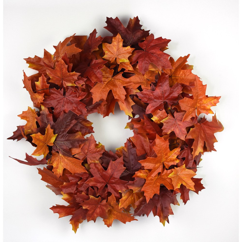 Maple Leaf Wreath - Santa's Wholesale Supplies